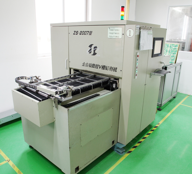 自動V-CUT機